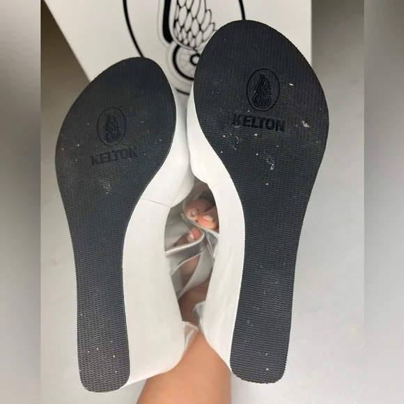 KELTON THE WINGS WOMENS WHITE WEDGES SZ EU 39 - Picture 8 of 10